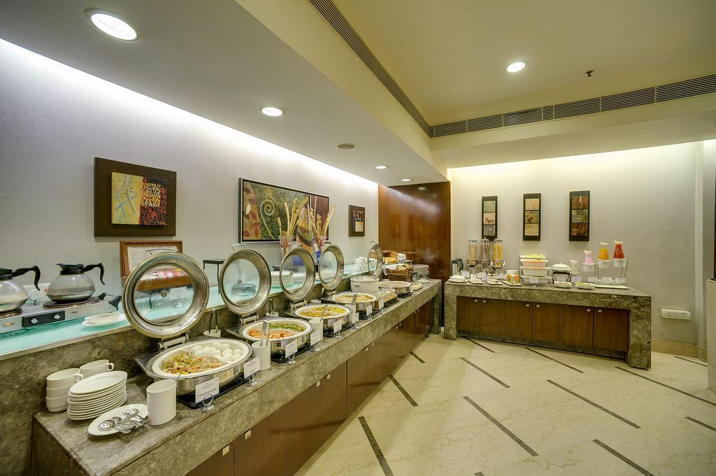 Muse Sarovar Portico Nehru Place Nova Deli Exterior foto